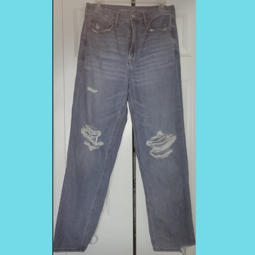 American Eagle AE Jeans - high rise, baggy leg, ripped, size 8 short